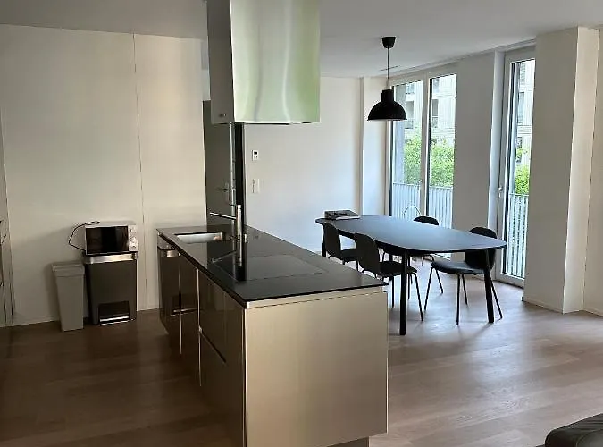 Im Trendquartier Zentral - 24-7 Check-in With Keybox