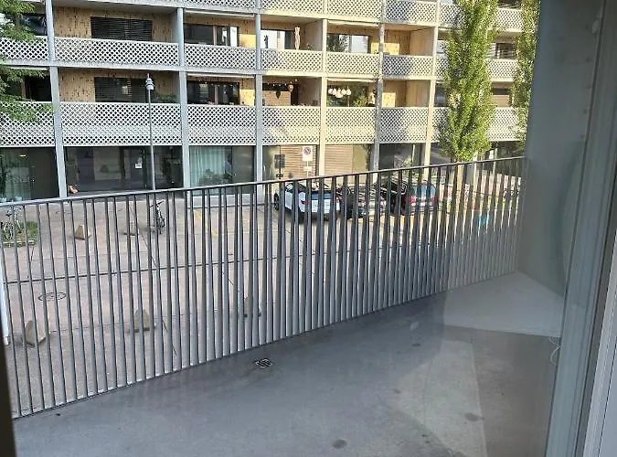 Im Trendquartier Zentral - 24-7 Check-in With Keybox Zürich